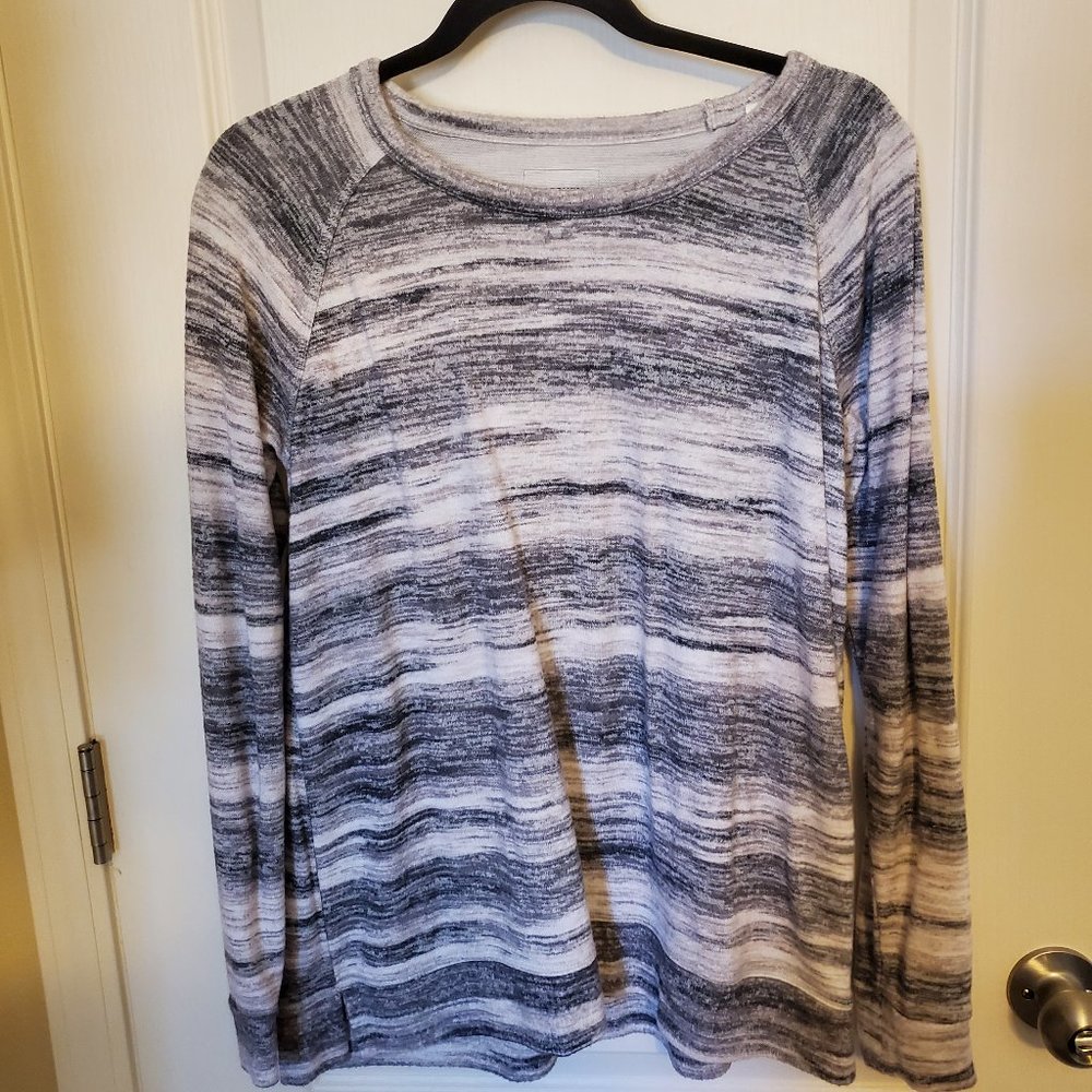 Sonoma Scoop Neck Sweater Grey White Size Medium